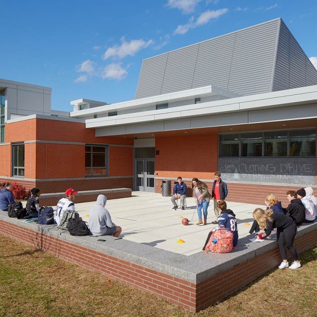 Outdoor classroom area in North Middlesex Regional High School in Townsend, MA